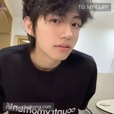 幸侃纯
